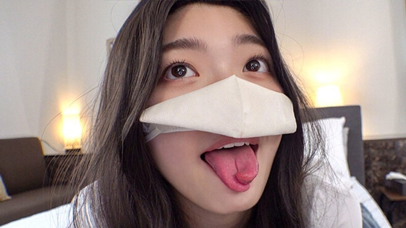 FC2-PPV-4692502 [This is a pussy that will surpass you!] 20-year-old split tongue college student is too erotic! Raw vaginal cum shot and huge ejaculation makes her cum in a convulsive manner. We have discovered the most beautiful woman who cums in the de