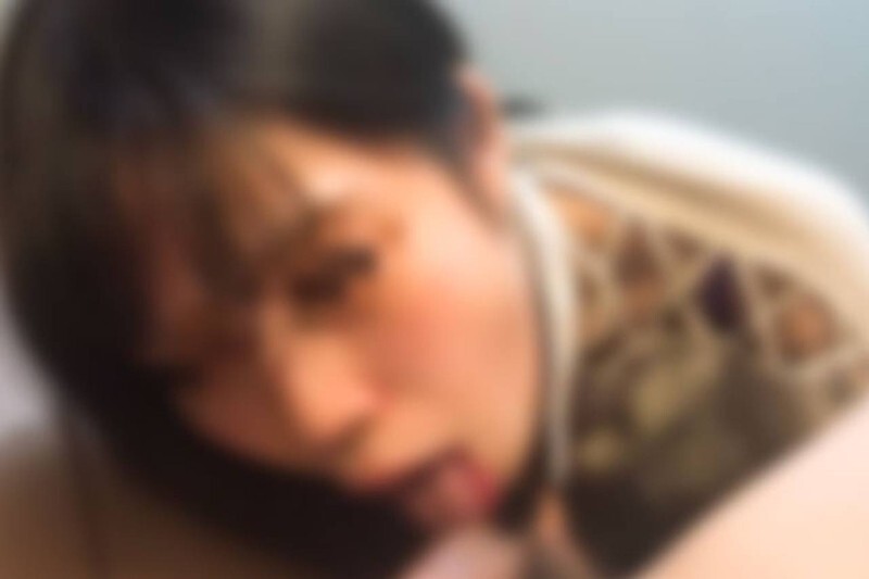 FC2-PPV-4658201 *90% off for first-time purchases until 4/2* [No mosaic] [Amateur individual shooting] [Creampie] A 25-year-old girl working at a dentist cums repeatedly and trembles with a big dick